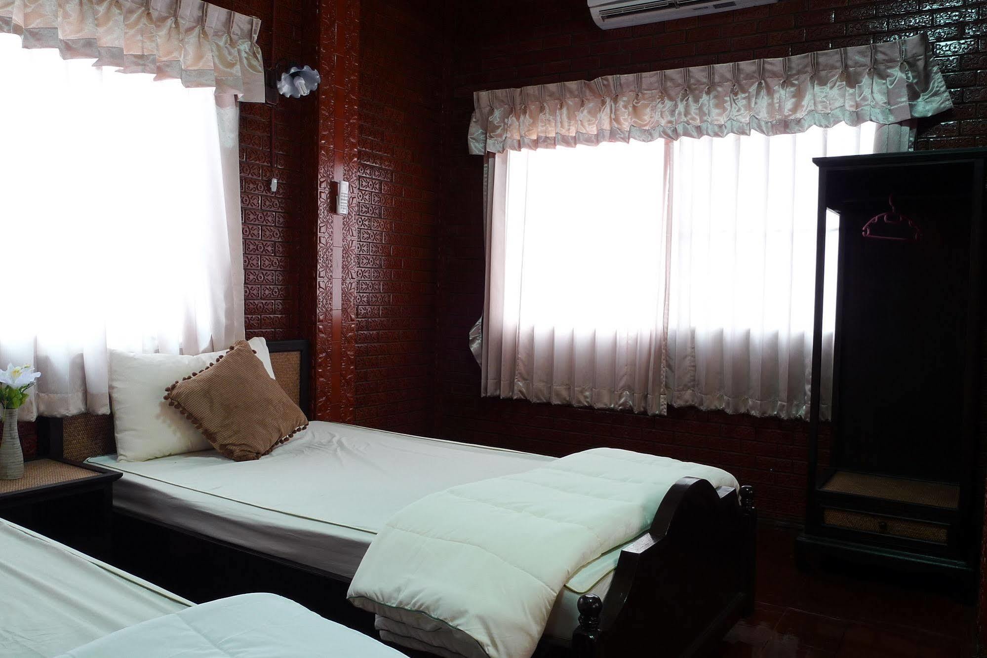 Baan Kaewta Hotel Chiang Mai Exterior photo
